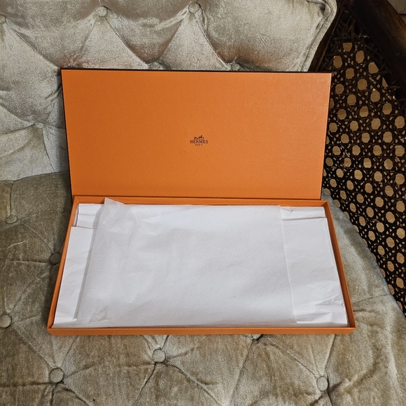 Hermes Other - Hermes Orange Box with White Tissue Paper